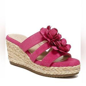 Soul Naturalizer!🌸Barbie Oodles Flower🌺women wedge-sandal/Fuchsia/size-6.5